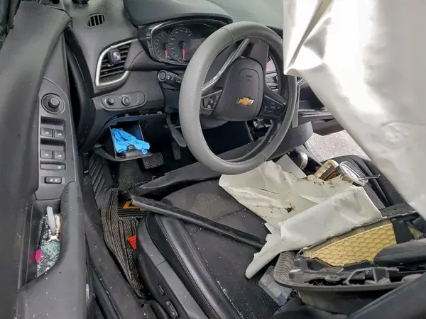 KL7CJLSB1LB066105 2020 CHEVROLET TRAX - Image 8