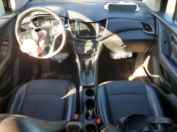 KL7CJLSB1LB089352 2020 CHEVROLET TRAX - Image 8