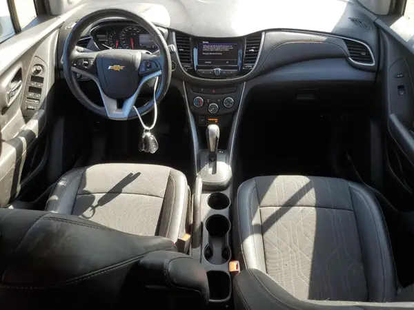 KL7CJLSB1LB092400 2020 CHEVROLET TRAX - Image 8