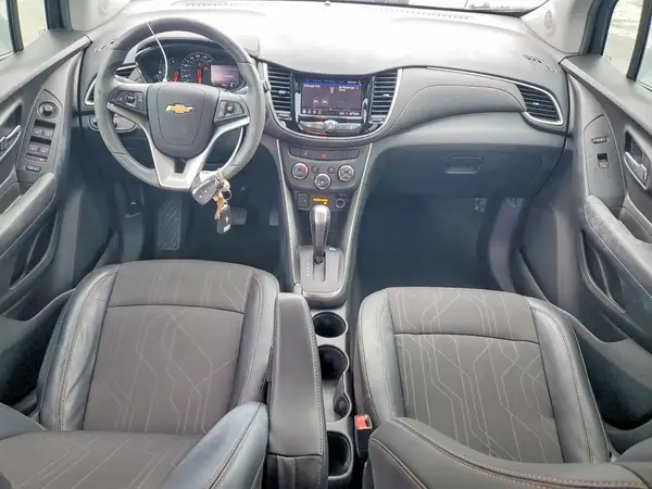 KL7CJLSB1LB321027 2020 CHEVROLET TRAX - Image 8