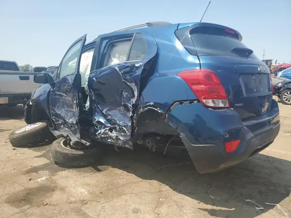 KL7CJLSB1LB333307 2020 CHEVROLET TRAX - Image 2