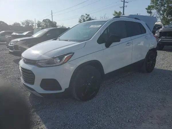 KL7CJLSB1LB338393 2020 CHEVROLET TRAX - Image 1