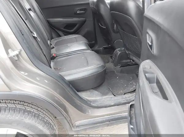 KL7CJLSB1LB346025 2020 CHEVROLET TRAX - Image 8