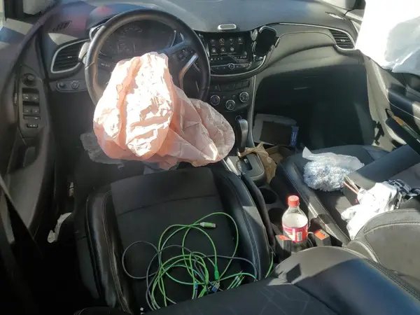KL7CJLSB1LB353377 2020 CHEVROLET TRAX - Image 8