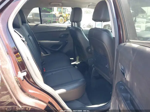 KL7CJLSB1MB307551 2021 CHEVROLET TRAX - Image 8