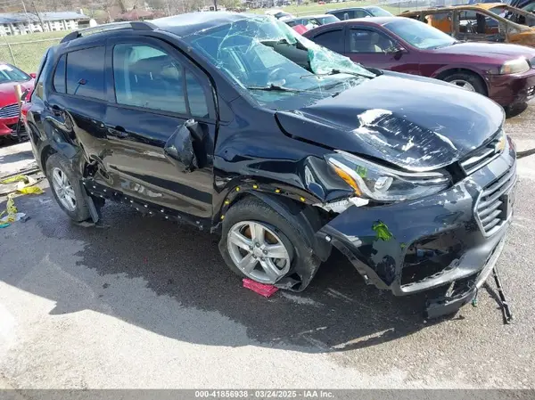KL7CJLSB1MB308389 2021 CHEVROLET TRAX - Image 1