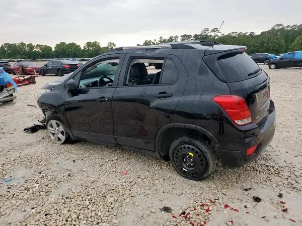 KL7CJLSB1MB313883 2021 CHEVROLET TRAX - Image 2