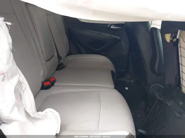 KL7CJLSB1MB329341 2021 CHEVROLET TRAX - Image 8