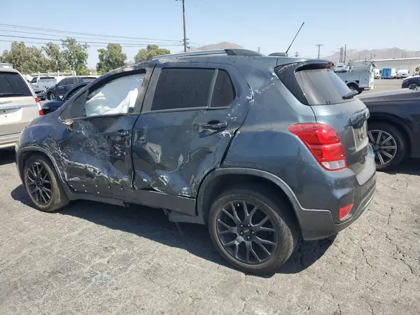 KL7CJLSB1MB336094 2021 CHEVROLET TRAX - Image 2