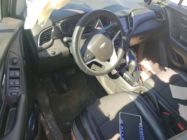 KL7CJLSB1MB350769 2021 CHEVROLET TRAX - Image 8