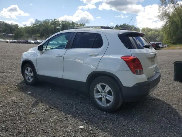KL7CJLSB2GB504894 2016 CHEVROLET TRAX - Image 2