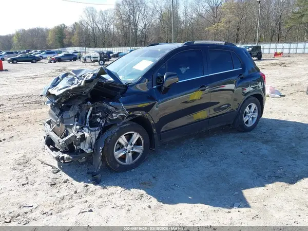 KL7CJLSB2GB546644 2016 CHEVROLET TRAX - Image 2