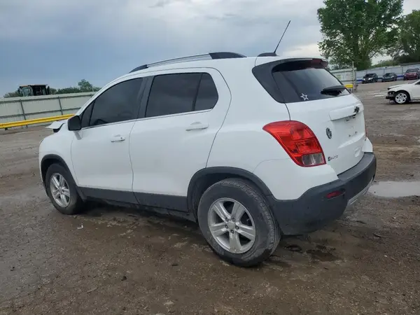 KL7CJLSB2GB547339 2016 CHEVROLET TRAX - Image 2