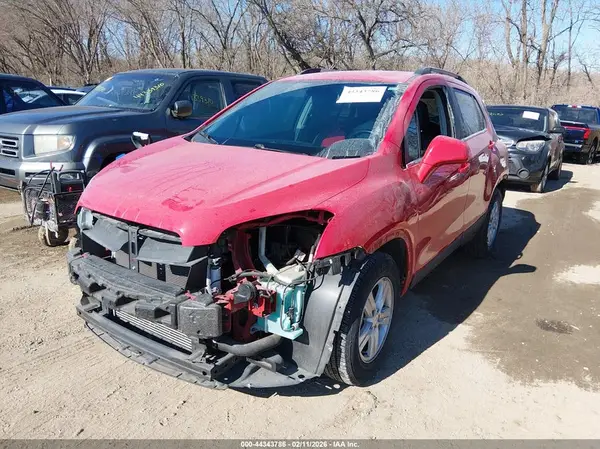 KL7CJLSB2GB636537 2016 CHEVROLET TRAX - Image 2