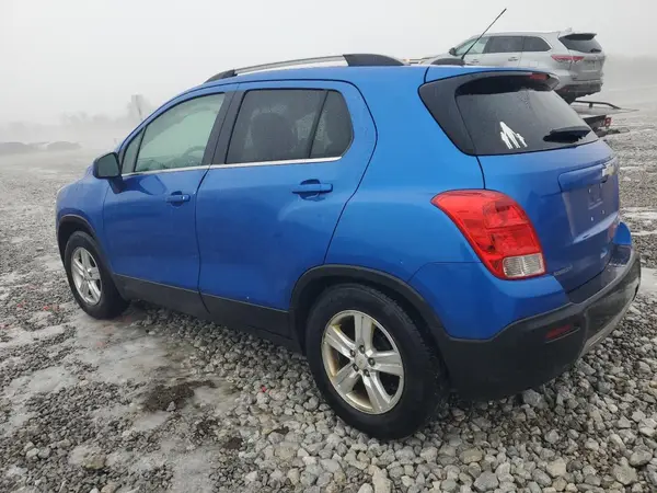 KL7CJLSB2GB648736 2016 CHEVROLET TRAX - Image 2