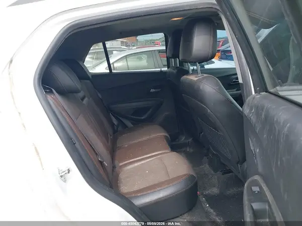 KL7CJLSB2GB693451 2016 CHEVROLET TRAX - Image 8