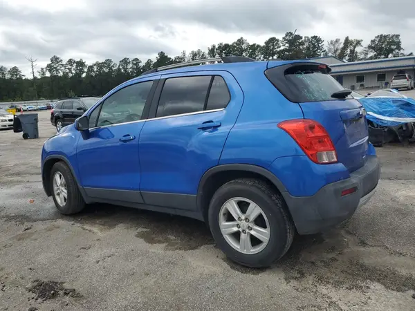 KL7CJLSB2GB761716 2016 CHEVROLET TRAX - Image 2