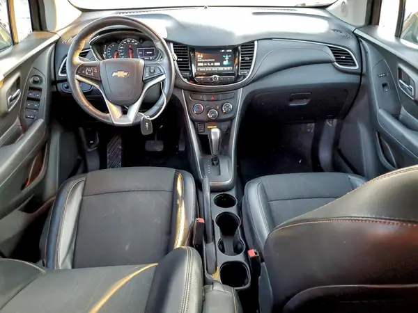 KL7CJLSB2HB093546 2017 CHEVROLET TRAX - Image 8