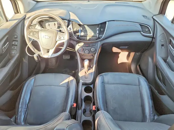 KL7CJLSB2HB107560 2017 CHEVROLET TRAX - Image 8