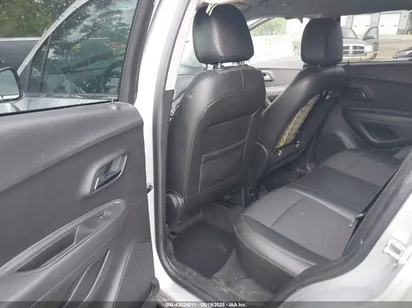 KL7CJLSB2HB132457 2017 CHEVROLET TRAX - Image 8