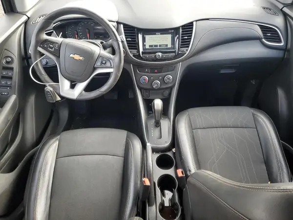 KL7CJLSB2HB152465 2017 CHEVROLET TRAX - Image 8