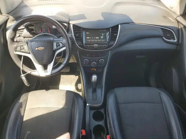 KL7CJLSB2HB182128 2017 CHEVROLET TRAX - Image 8