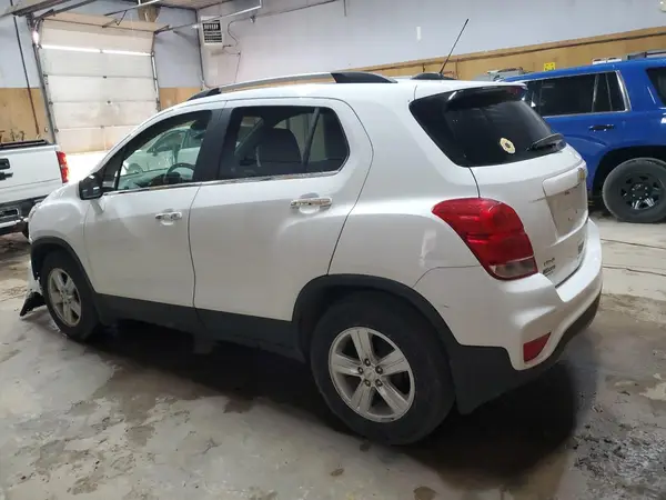 KL7CJLSB2HB220859 2017 CHEVROLET TRAX - Image 2