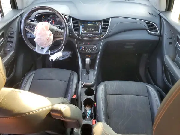 KL7CJLSB2KB810258 2019 CHEVROLET TRAX - Image 8