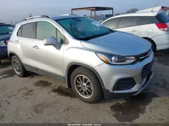 KL7CJLSB2KB816898 2019 CHEVROLET TRAX