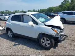 KL7CJLSB2KB935132 2019 CHEVROLET TRAX