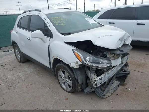 KL7CJLSB2KB938130 2019 CHEVROLET TRAX - Image 1