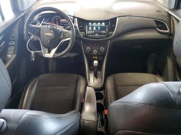 KL7CJLSB2KB953081 2019 CHEVROLET TRAX - Image 8