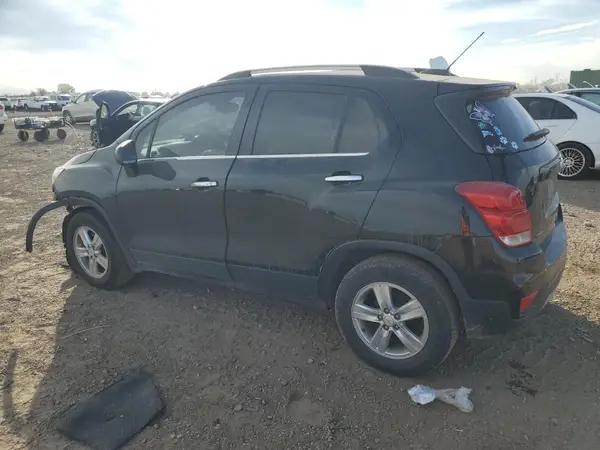 KL7CJLSB2LB004034 2020 CHEVROLET TRAX - Image 2