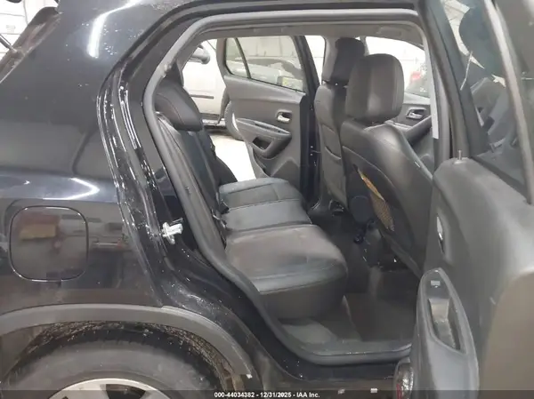 KL7CJLSB2LB005362 2020 CHEVROLET TRAX - Image 8