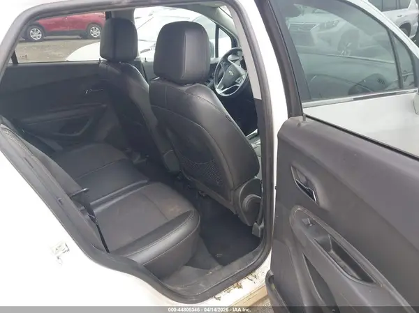 KL7CJLSB2LB012263 2020 CHEVROLET TRAX - Image 8