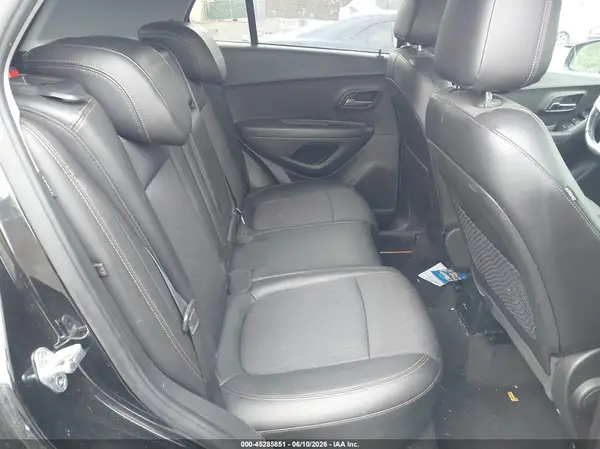 KL7CJLSB2LB035915 2020 CHEVROLET TRAX - Image 8