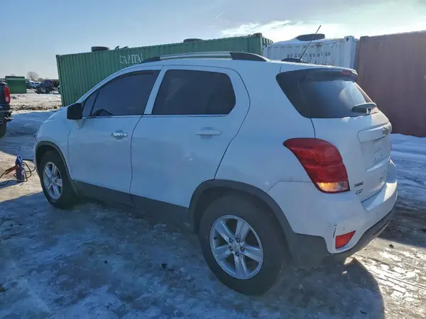 KL7CJLSB2LB042816 2020 CHEVROLET TRAX - Image 2