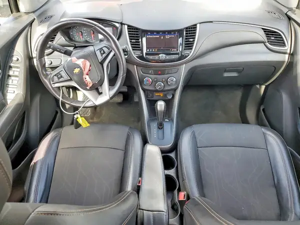 KL7CJLSB2LB079266 2020 CHEVROLET TRAX - Image 8