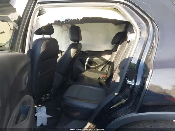 KL7CJLSB2LB092308 2020 CHEVROLET TRAX - Image 8
