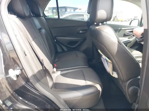 KL7CJLSB2LB328388 2020 CHEVROLET TRAX - Image 8