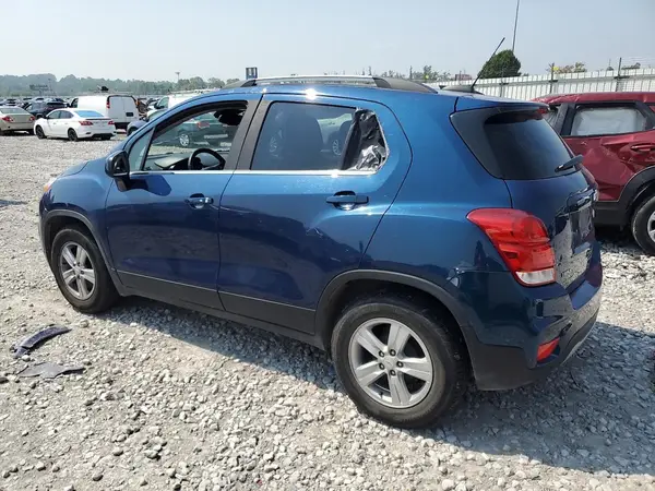 KL7CJLSB2LB332473 2020 CHEVROLET TRAX - Image 2