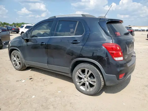 KL7CJLSB2LB333350 2020 CHEVROLET TRAX - Image 2