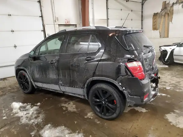 KL7CJLSB2LB333672 2020 CHEVROLET TRAX - Image 2