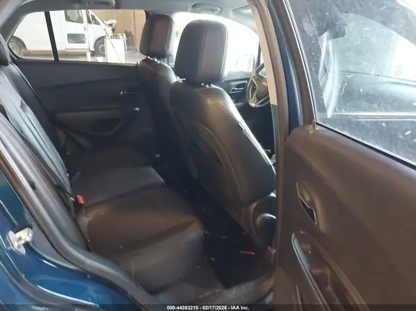 KL7CJLSB2LB338371 2020 CHEVROLET TRAX - Image 8