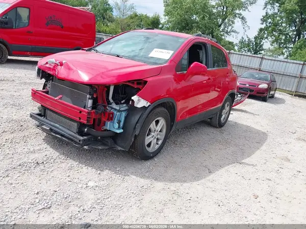 KL7CJLSB2LB339262 2020 CHEVROLET TRAX - Image 2