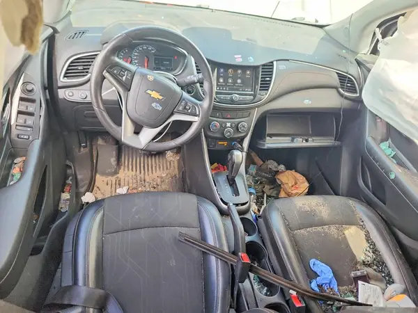 KL7CJLSB2LB345546 2020 CHEVROLET TRAX - Image 8