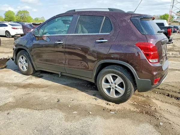 KL7CJLSB2LB348124 2020 CHEVROLET TRAX - Image 2