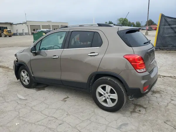 KL7CJLSB2LB348673 2020 CHEVROLET TRAX - Image 2