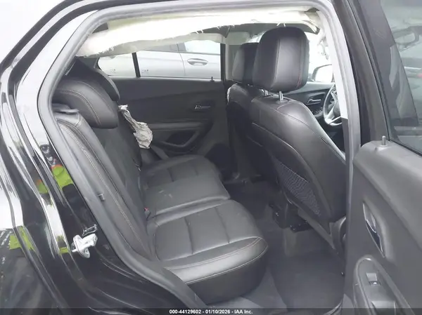 KL7CJLSB2LB352898 2020 CHEVROLET TRAX - Image 8
