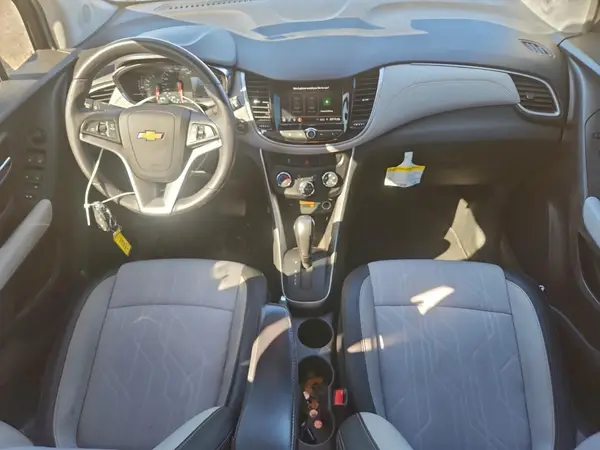 KL7CJLSB2MB308630 2021 CHEVROLET TRAX - Image 8